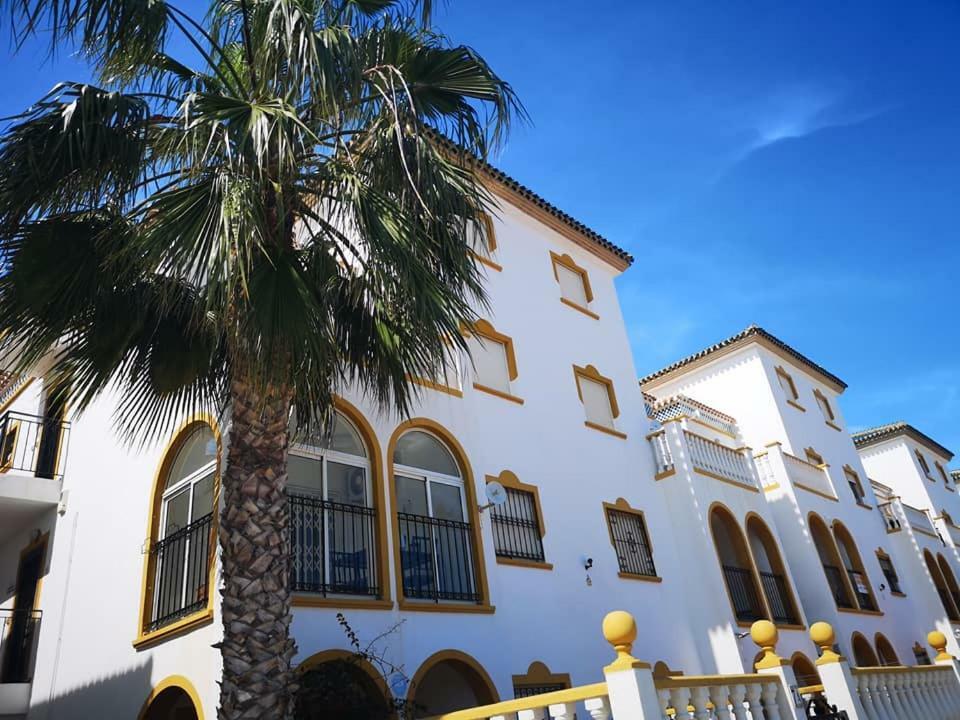 Apartment Walsh - La Zenia Orihuela Eksteriør billede